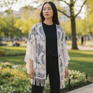 Blu Pepper Lace Embroidered Cardigan